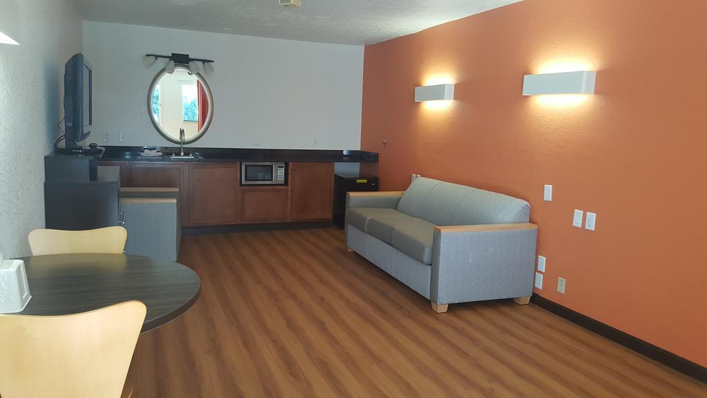 Hotel 6-columbus, Oh - Osu 3*